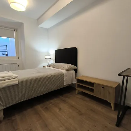 La Real 2 Centrico Con Terraza Ferrol